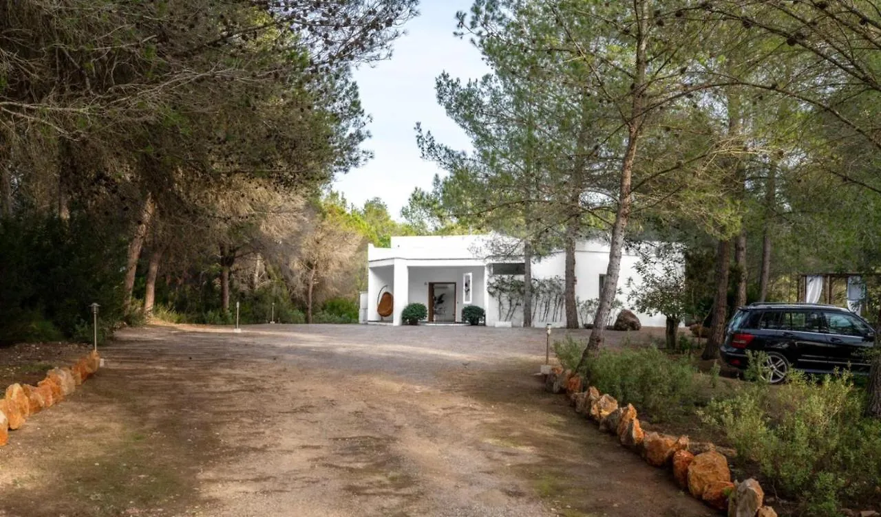 Peaceful Villa In Santa Gertrudis Santa Gertrudis