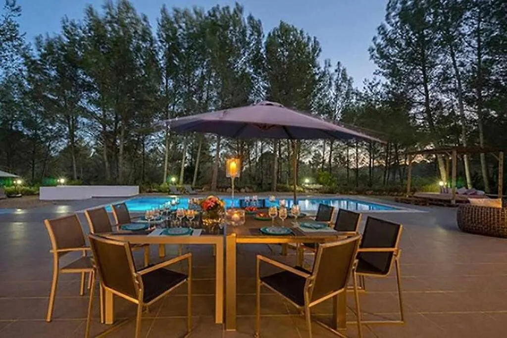 Peaceful Villa In Santa Gertrudis Santa Gertrudis  스페인